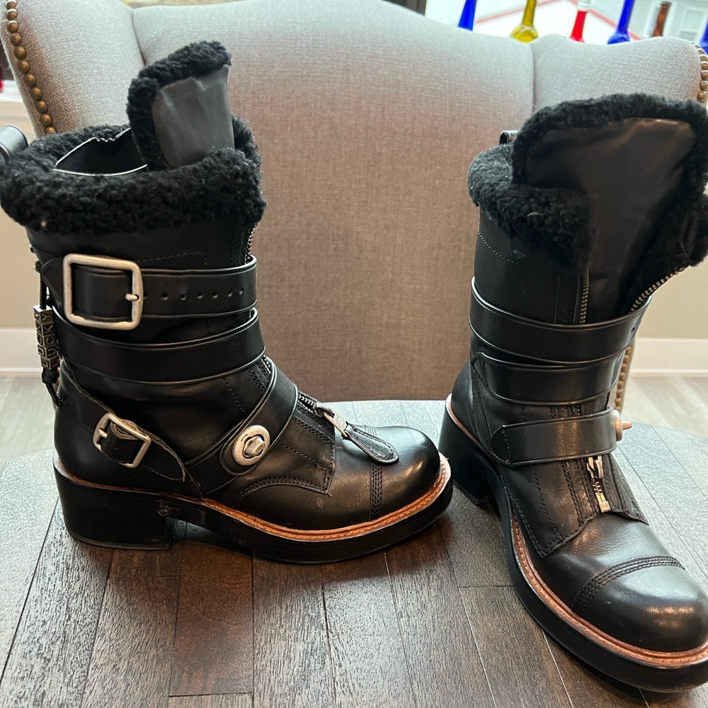 Coach winter boots
